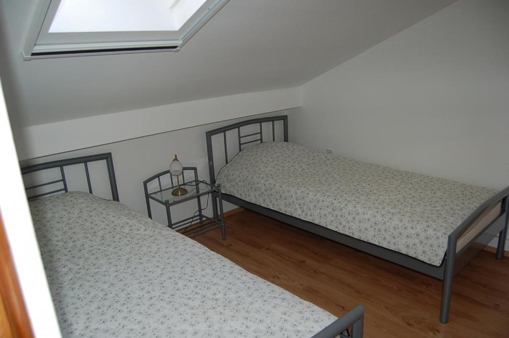 Apartment In Privlaka With Terrace, Air Conditioning, Wi-Fi, Washing Machine Exterior photo